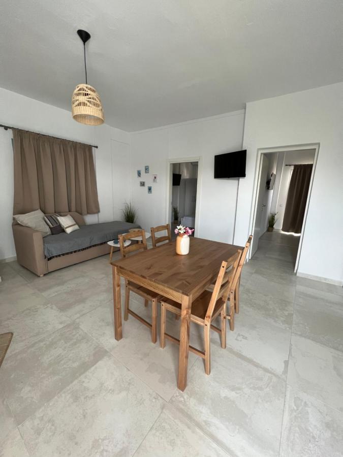 Appartement Athena's 2 *